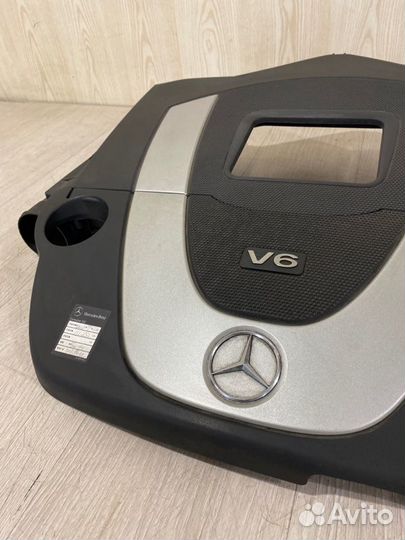 Корпус воздушного фильтра Mercedes Benz E280 W211