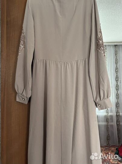 Вечернее платье в пол