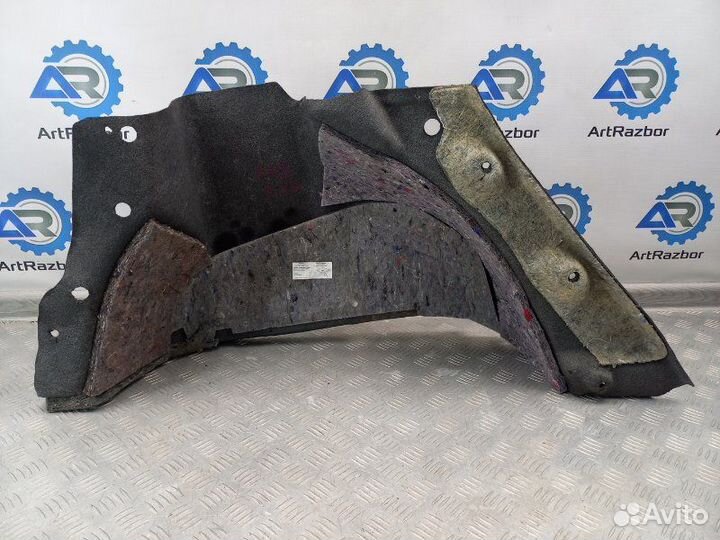 Обшивка багажника правая Renault Sandero 1 Stepway