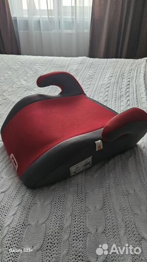 Автокресло бустер от 15 кг до 36