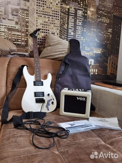 Электрогитара с комбиком бу