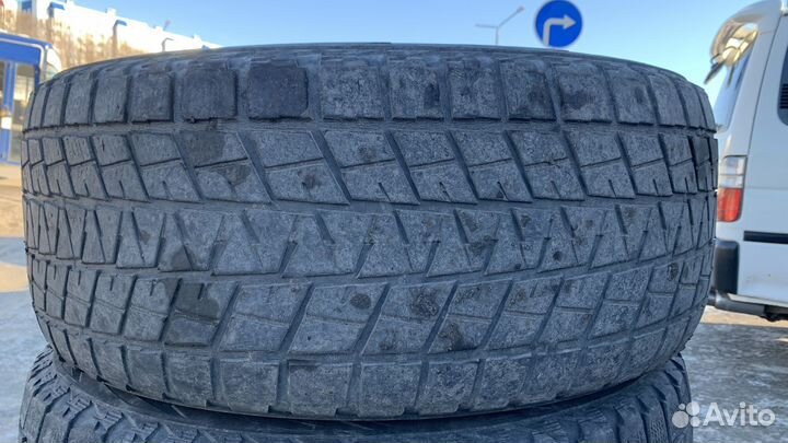 Bridgestone Blizzak DM-V2 285/65 R18