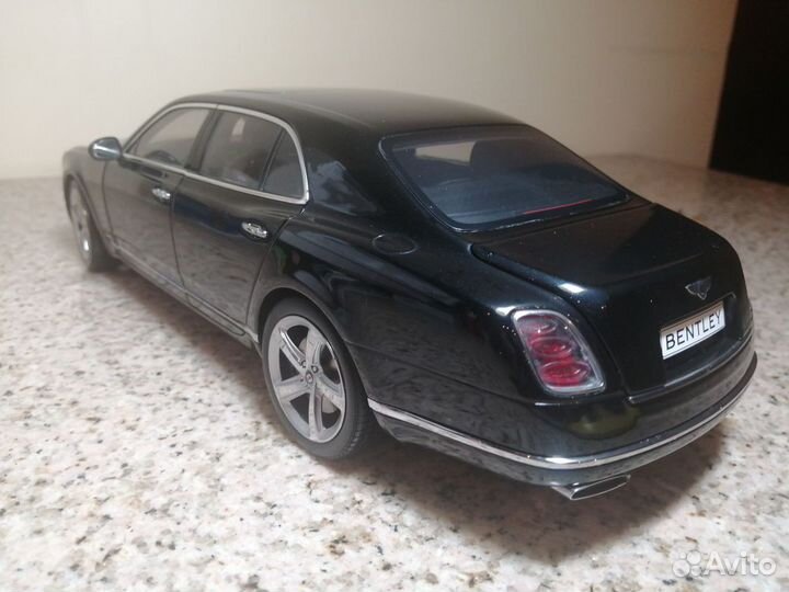 1/18 2014 Bentley Mulsanne Speed Onyx Kyosho