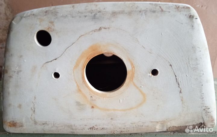 Бачок для унитаза бу