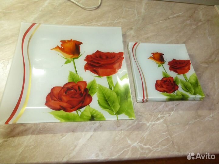 Набор тарелок для торта