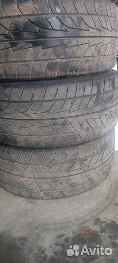 Nitto NT555 Extreme ZR 245/35 R20