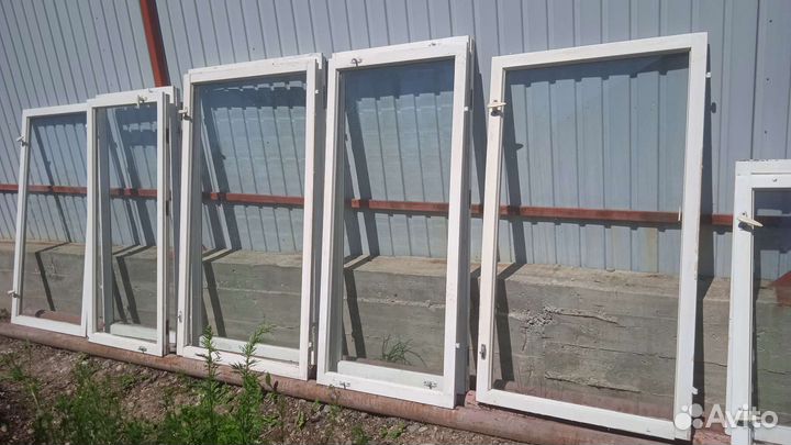 Окна деревянные со стеклом бу