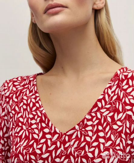 Платье Zarina 44