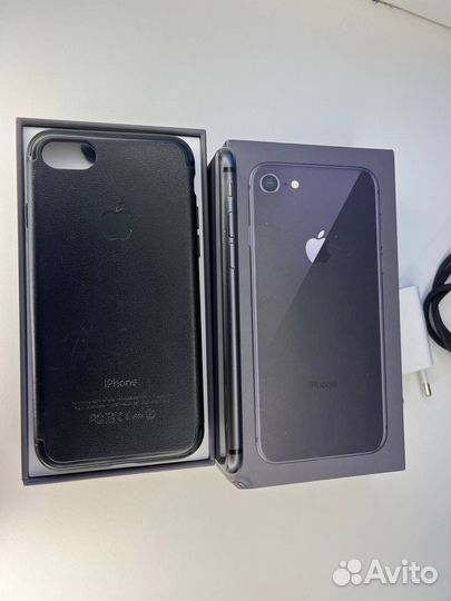iPhone 8, 64 ГБ