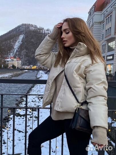 Пуховик женский bershka