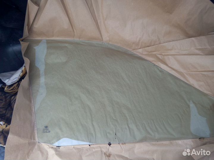 Стекло переднее левое опускное toyota tercel/corsa