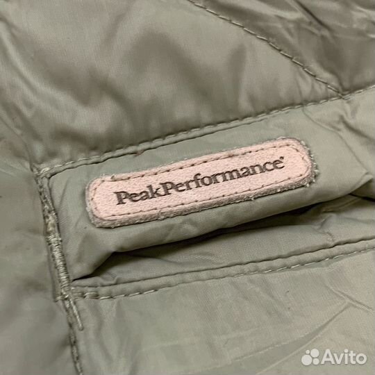 Пуховик Peak performance оригинал M