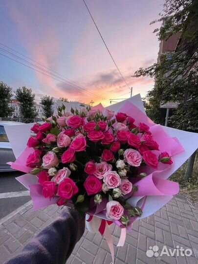 Ночной продавец цветов на ул.Зорге