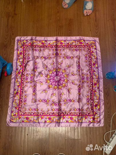 Шелковый платок