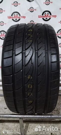 Sumitomo HTR Z II 285/35 R18