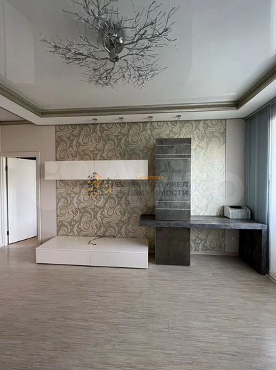 2-к. квартира, 53 м², 4/4 эт.