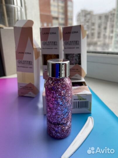 Глиттер гель Laura Serna