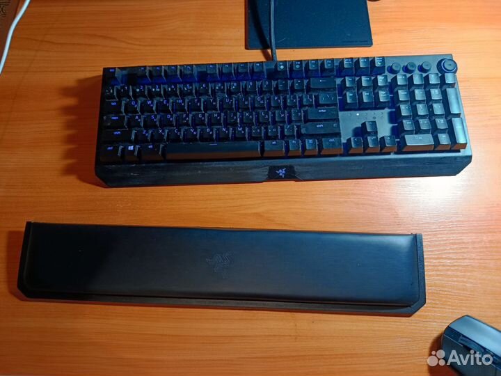 Игровая клавиатура razer blackwidow elite