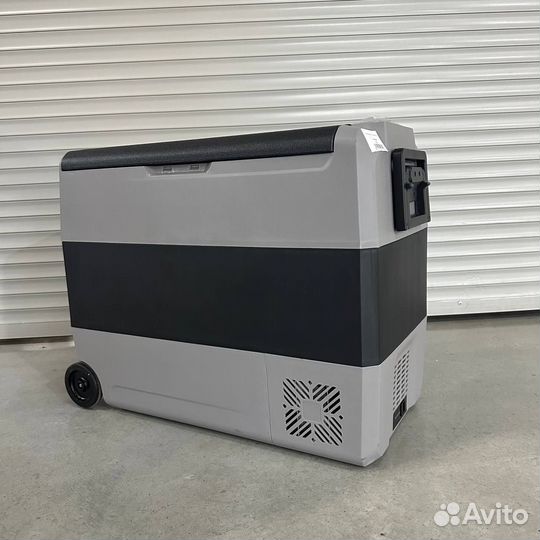 Автомобильный холодильник 12 220 вт