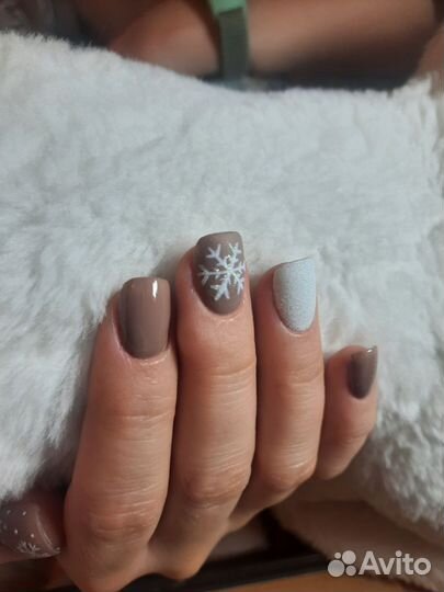 Мастер креативного маникюра