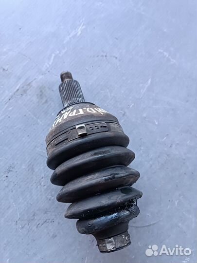 Граната наружная Skoda Rapid