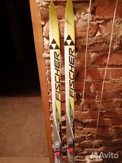 Беговые лыжи fischer 150 см