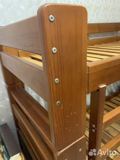 Двухъярусная детская кровать деревянная бу