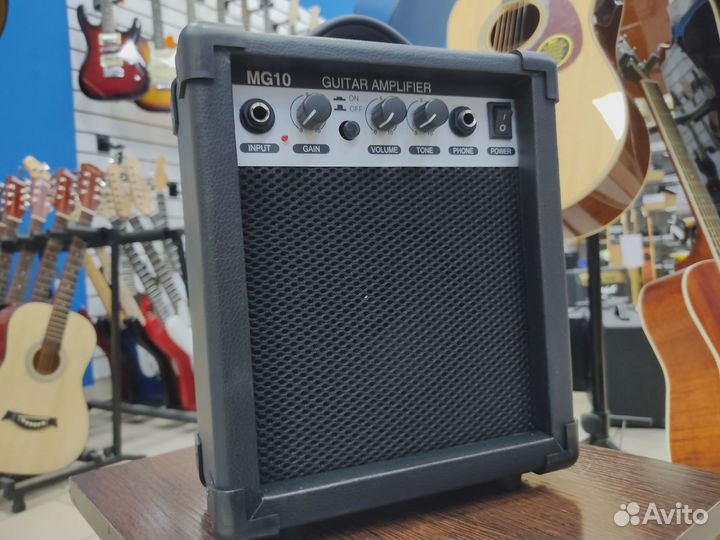 Комбоусилитель новый