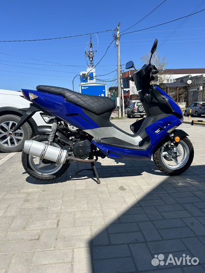 Скутер 80 кубов