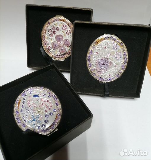 Винтажное зеркальце