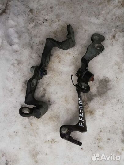 Петли дверные Форд фокус 2