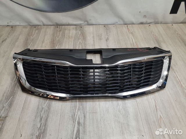 Решетка радиатора Kia RIO 3