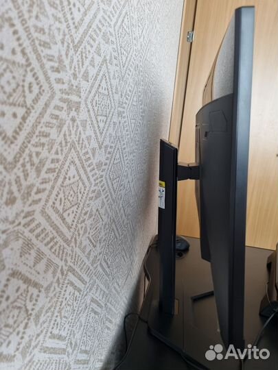 Игровой Монитор gigabyte M27Q