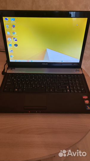 Ноутбук asus