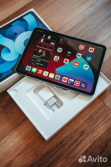 iPad Air 4 Wi-Fi 64GB Sky Blue