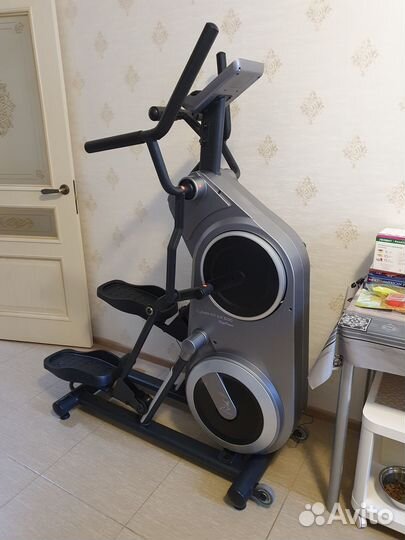 Спортивный тренажер