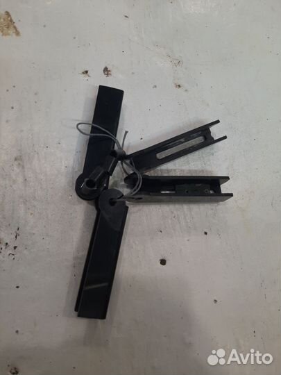 Фейринг thule