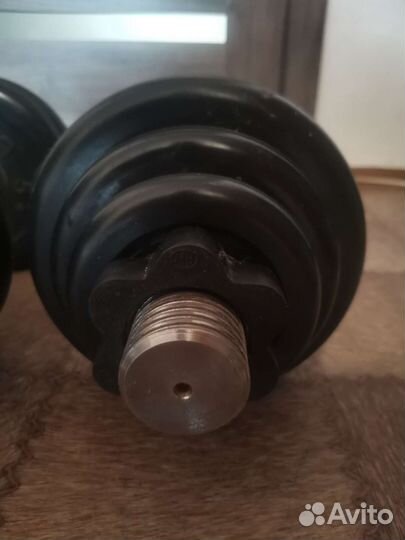 Гантели по 35 кг каждая