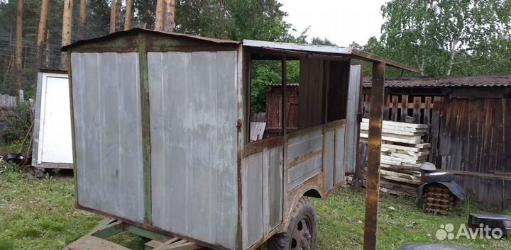 Фургон на колесах