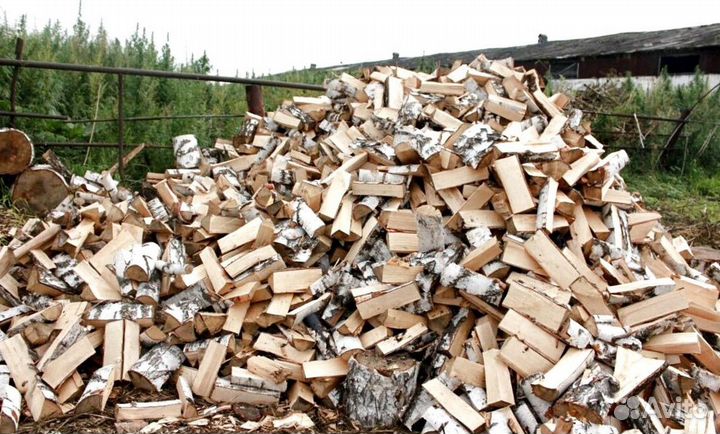 Дрова рядом