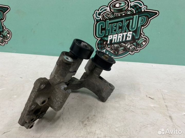 Кронштейн генератора Kia Optima TF 2.4 G4KJ 2012