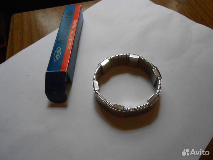 Магнитный браслет