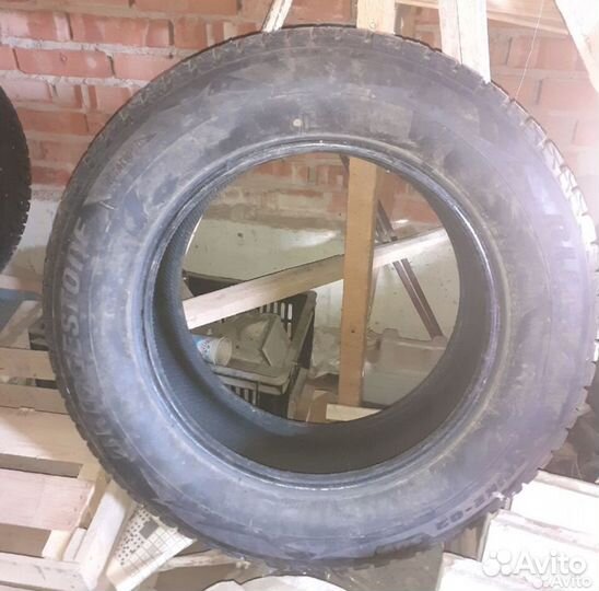 Bridgestone Blizzak Spike-02 265/60 R18 114T
