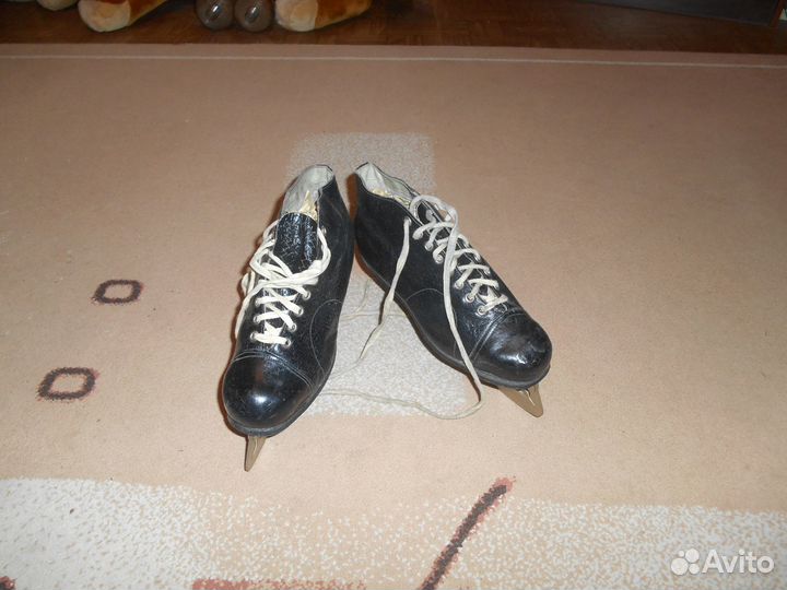 Коньки фигурные