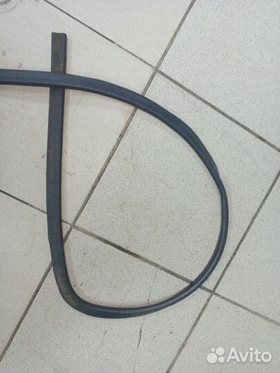 Уплотнитель стекла двери задний левый Daewoo Matiz