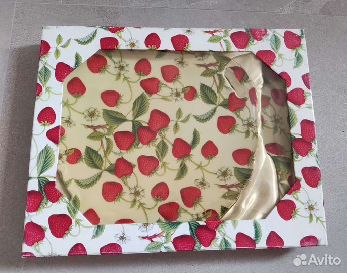 Тортница с лопаткой