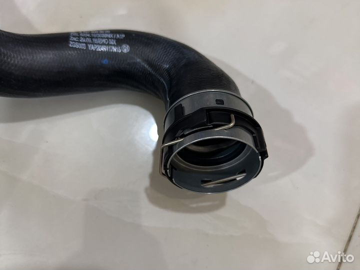 Патрубок Мерседес 167