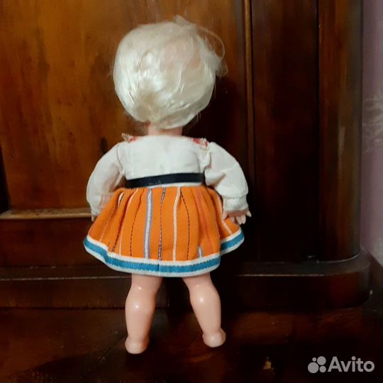 Кукла в национальном костюме