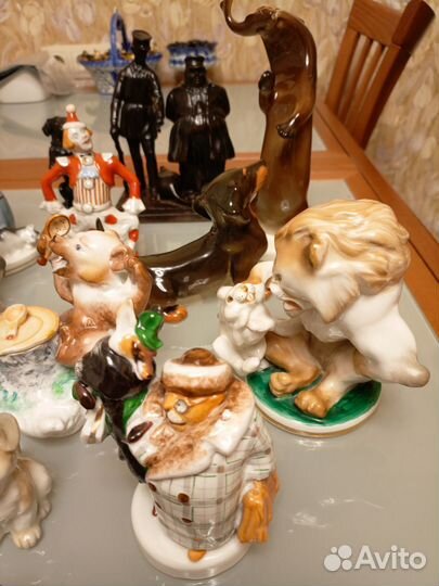 Фарфоровые статуэтки