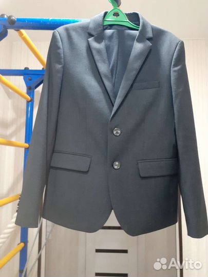 Школьный костюм